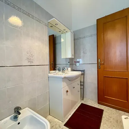 Claudia - Apartment Anzio